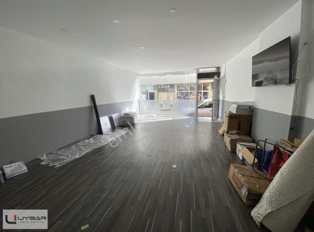 Dikkaldırım Stad Caddesi Üzerinde Merkezi Konumda Kiralık