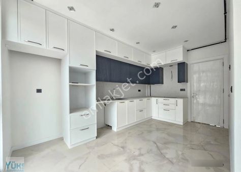 Denizli Yenişafak Ta 3+1 150 M2 Cadde Üzerinde Mükemmel Konumda Acil Satılık Daire