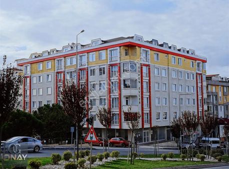 Onay 'dan Çerkezköy Cengiztopel Cd. Üzeri Mutfak Ayrı 1+1 Daire