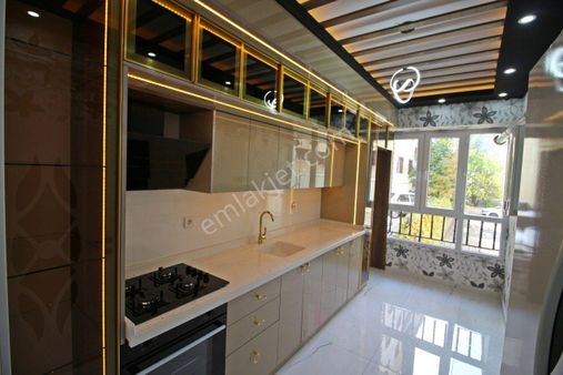 Gamze Emlak'tan Pınarbaşı'nda ^göz Kamaştıran^3+1 Asansörlü Fırsat!