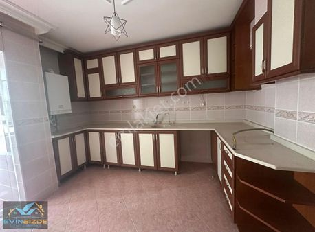 Keçiörende 3+1 Kat Konumlu İskanlı Köktapulu Satılık Daire