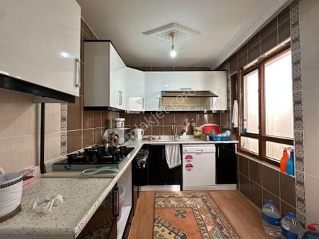 (1134) Keçiören Bademlikte Giriş Katta Yapılı Asansörlü 3+1 Satılık Daire