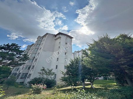 Bahçeşehir'e Komşu Esenkent'te Butik Site İçerisinde Kat Mülkiyetli Krediye Uygun Satılık Daire!!!