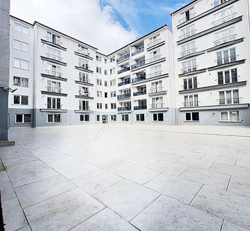 İnşaat Firmasından Metrobüsün Dibinde 2+1 Site İçi Arakat