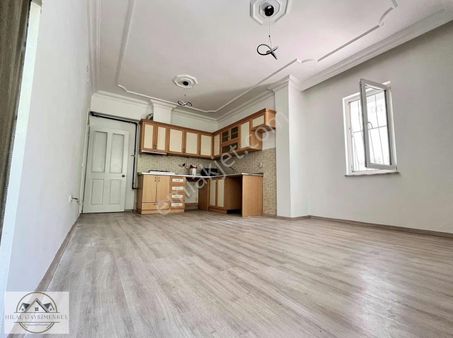 Hilal Gayrimenkulden Krediye Açık 2+1 Yol Cephe Y.giriş