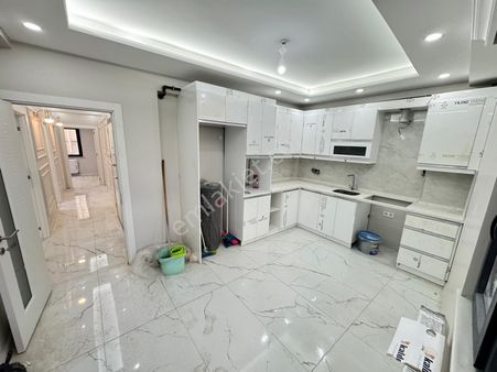Özgür İnşaat'tan Sultançiftliği Mah'de 3+1 130m2 Sıfır Lüx 2.kat