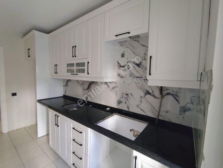 Kiptaş Kayabaşı Konutlarında *full Tadilatlı* 3+1 Ara Kat Daire