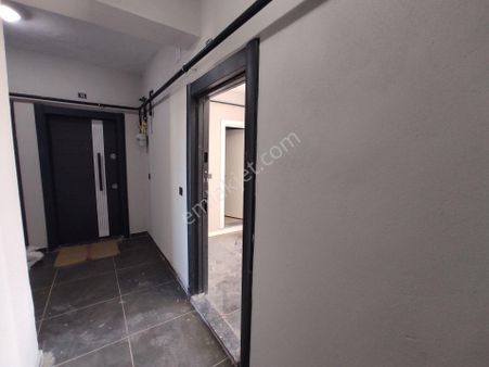 Re/max Maviden Havuzlu Sitede Satılık 1+1 Sıfır Daire