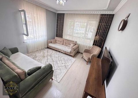 Kuşçağızda Yapılı Teras Balkonlu 1. Kat Konumunda 2 Banyolu 3+1