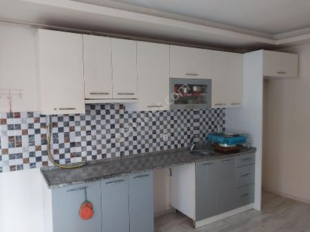 Tekirdağ Süleymanpaşa Gayrimenkulden Satılık Daire Ciftlikonu Mah 2+1 Giriş Katı