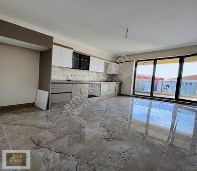 Lider'den Fatih Mahallesi Meydan Da Site İçi Fırsat 3+1 Satılık