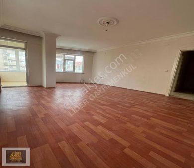 Lider'den Anfi Tiyatro Yanı Merkezi Konumda Satılık 2+1 Arakat