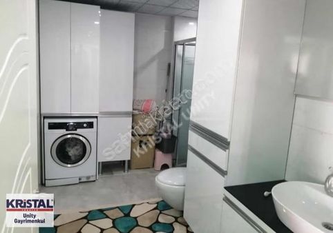 **sazova Mahallesinde Satılık Ultra Lüxs 3+1 Daire **