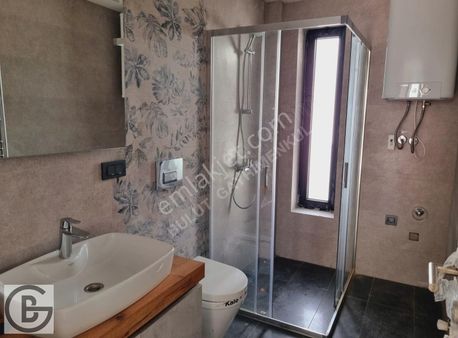 Bodrum Merkez'de Önü Açık, Yerden Isıtmalı, Geniş Bahçeli 2+1