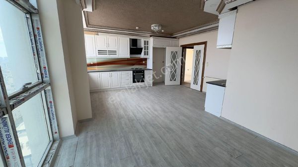 Ra Gayrimenkul Akşemsettin Mh.site İçerisinde Satılık4+1 Daire