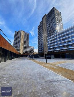 Alacaatlı Mahallesi Bordo Yaşam'da Satılık 2+1 Satılık Dubleks!