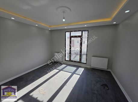 Haksever'den Gazi Mah 2+1 0 Yaş Asansörlü Ara Kat Satılık Daire