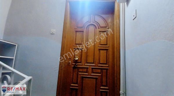 Remax Area Dan Osmangazi Atıcılar Mh Ara Kat Kiralık Daire 2+1