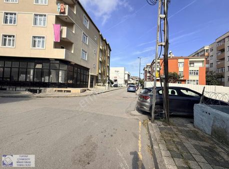 Ümtaniye'de Merkezi Konumda Kiralık Ofis-atölye-depo