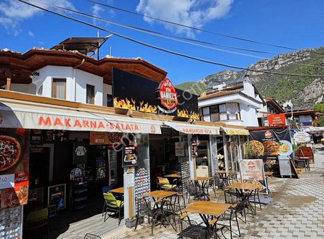 Akyakada Denize Sadece 20 Metre Mesafede Satılık Restaurant