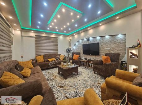 Erenler Kapalı Pazar Dibi Ful Eşyalı Lüks Villa