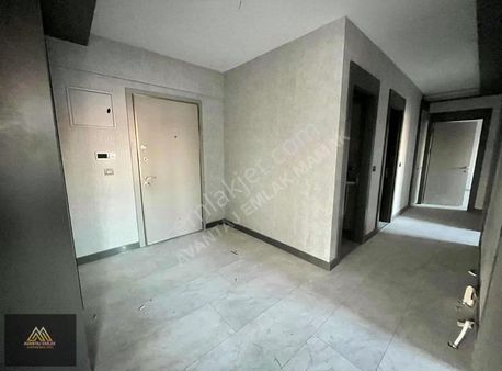 Avantaj'dan Yeşilbayır'da Manzarasıyla Büyüleyen 3+1 Site Daires