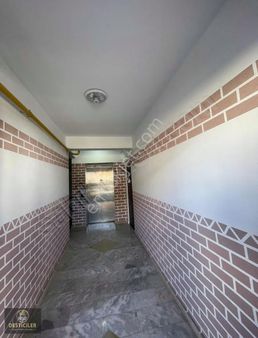 Pt-şehir Hastanesine Yürüme Mesafesinde 2+1 Fırsat Daire