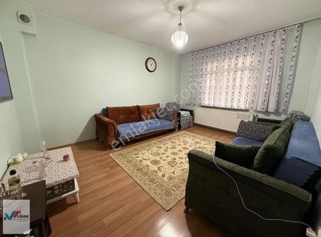 Evalmak'ta İnönü Mahallesinde 2+1 (100m2) 20 Hisse Y.giriş