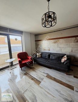 Klc Den Altıeylül Asyakent Sitesinde 1+1 65 M² Eşyalı Daire