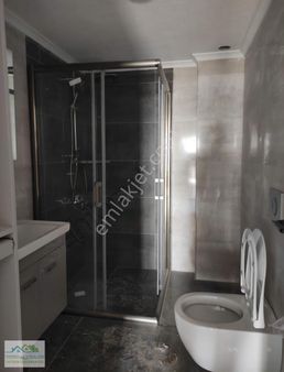 Klc'den Balıkesir Karesi 2. Sakarya Mah. Satılık 2+1 88m2 Daire