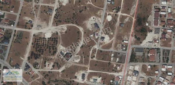 Klc 'den Kuvayi Milliye Mah. Yola Cepheli 423 M2 Satılık Arsa