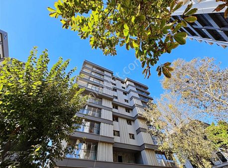 Century21 Star'dan Caddebostan Da İş Yerine Uygun 2+1