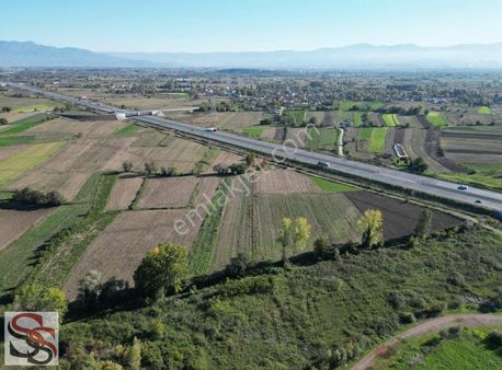 Adapazarı Budaklar Mahallesinde 2,280 M² Yatırımlık Tarla