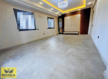 Şengül Gayrimenkul'den Ferhatlar Üstü Lüks 3+1 Satılık Daire