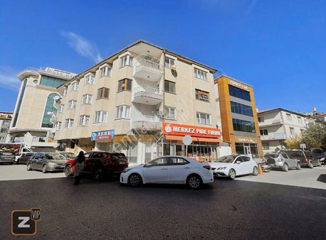 Gevhernesibe Mah. Zirvevip Gayrimenkul'den 4+1 Kiralık Daire