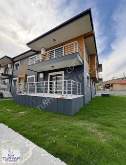 Turyap Foça'dan Eskifoça Bağarasında Satılık 2+1 Bahçe Kat Daire
