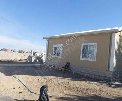 Saraçoğlu Cad. 300 Metre Satılık 4+1 Mustakil Ev