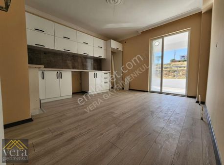 Fırsat Daire... Sitede Giyinme Odalı 9. Kat Önü Full Açık 3+1