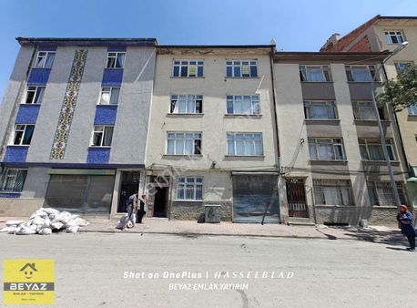 Keçeciler'de İstanbul Cdsi Üzerinde Ara Kat 3+1 Kat Mülkiyetli