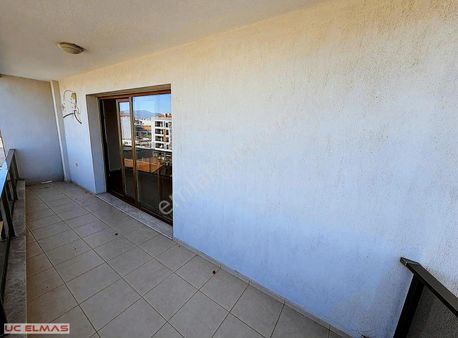 Üç Elmastan 3+1 Belediye Yakını Ebeveyn Banyolu Satılık Daire