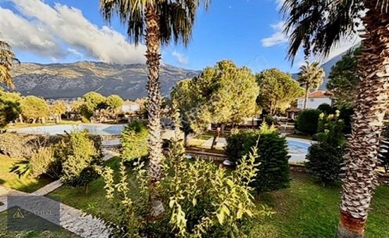 Fethiye Gayrimenkulden Hisarönünde 2+1 Havuzlu Satılık Daire