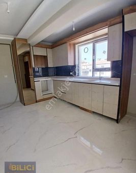 // Bilici Gayrimenkulden // 3+1 Katta İşçilik Harikası Uygun Konutt