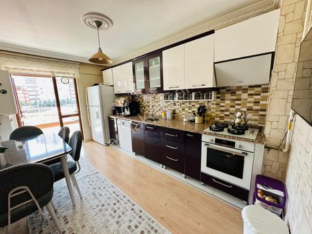 Şentepe Teleferik Yakını Full Yapılı Çift Cam Balkonlu Extra Dolaplı Acil Satılık 3+1 Fırsatt