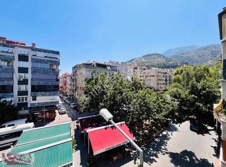 Manisa Kuyualan Mh. Kırmızı Köprü Civarı 3+1 Fullüks Daire