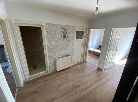 İkitelli M.akif Mh Satılık 85m2 2+1 5.kat Hazır Boş Daire