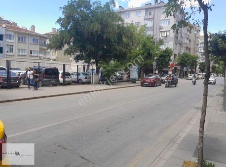Boyut Global'den İstiklal Mh. Şair Fuzuli Cd.üzerinde İş Yeri