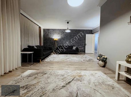 Acil Satılık Ara Kat Asansörlü Full Yapılı Merkezi Lokasyon