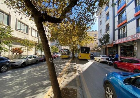 Kağıthane Merkez Bankalar Caddesinde 2+1 85 M2 Satılık Daire