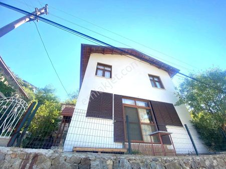 🏡🏡aktiften Köy Evim Olsun Diyenlerin Hayali Olan Köy Evini Bulduk...120m2 3+1 Satılık Müstakil Ev