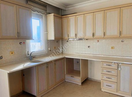 Tuzla Mah.2+1 Geniş Boş Daire